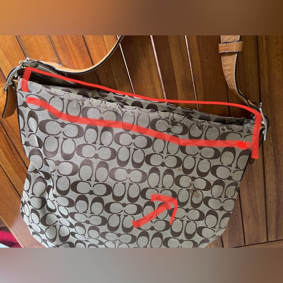 Coach Signature Shoulder Bag Duffle Zip Top Closure 6083 Brown Tan Leather - Picture 16 of 16